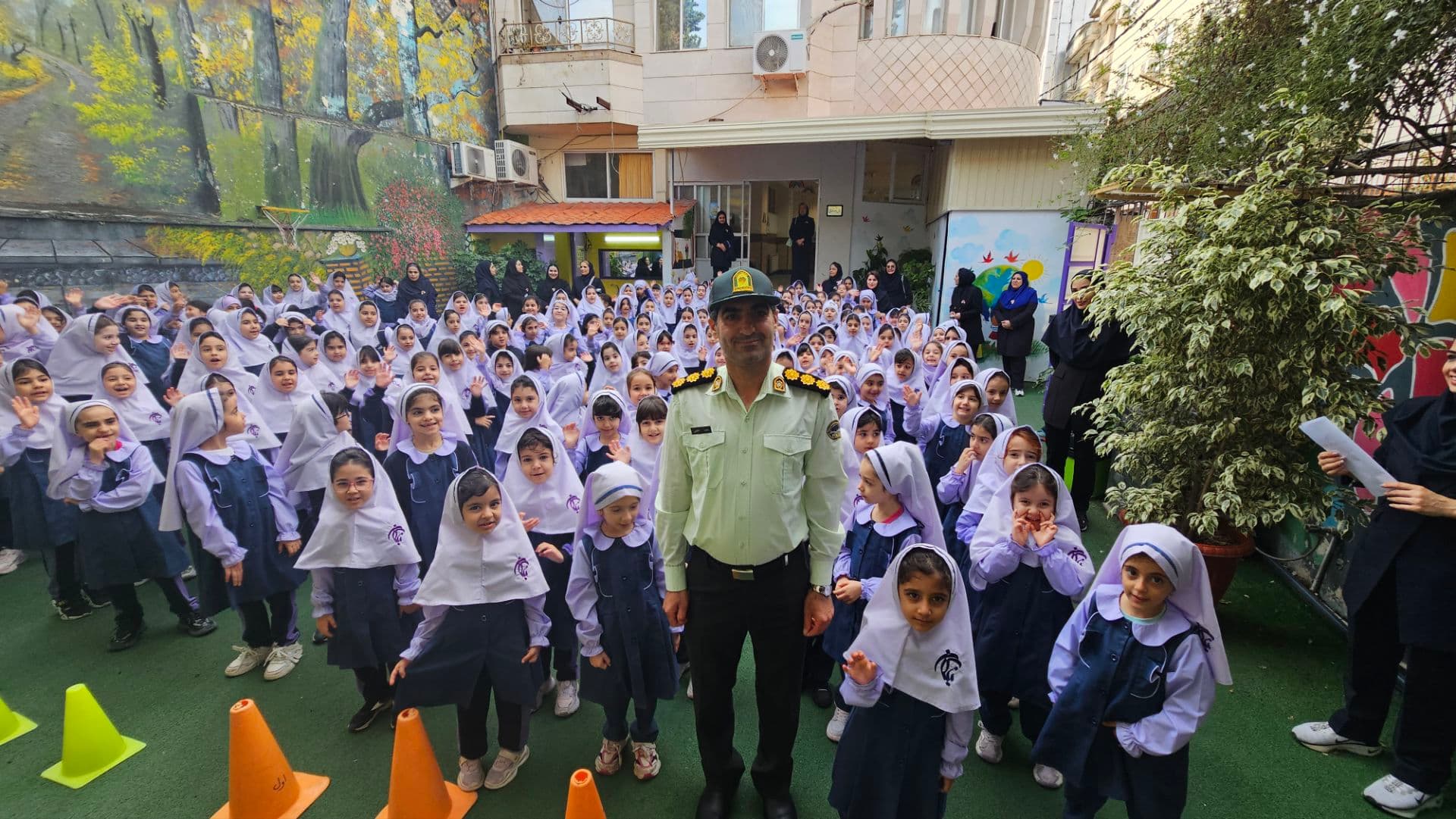 هفته نیروی انتظامی